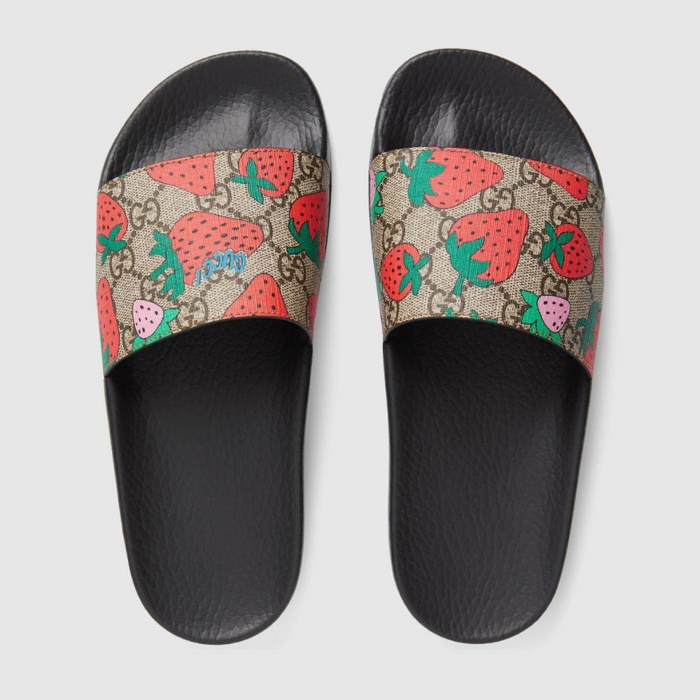 🍓 Gucci Strawberry Slides 🍓